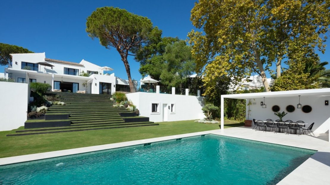 Luxury villas for sale in Marbella - Costa del Sol