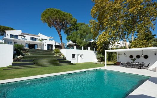 Luxury villas for sale in Marbella - Costa del Sol