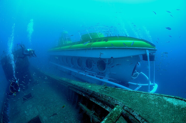sub and wreck