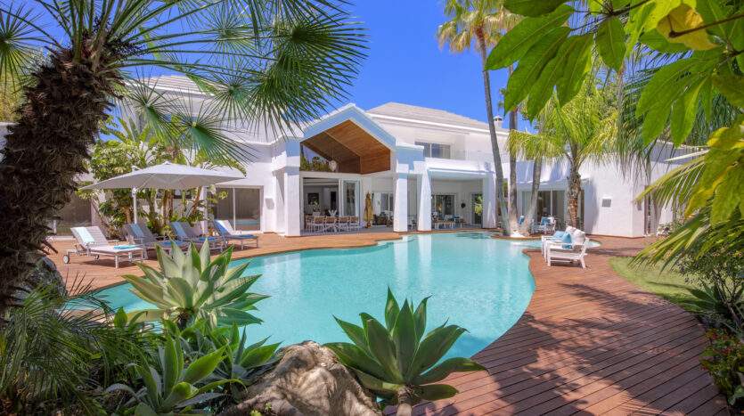 Villa for sale in San Pedro de Alcantara